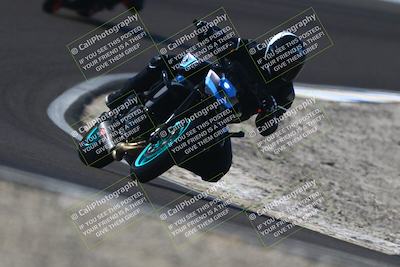 media/Nov-02-2025-Lets Ride (Sun) [[f7a3caa734]]/B Group/1220pm (Turn 2 Outside)/